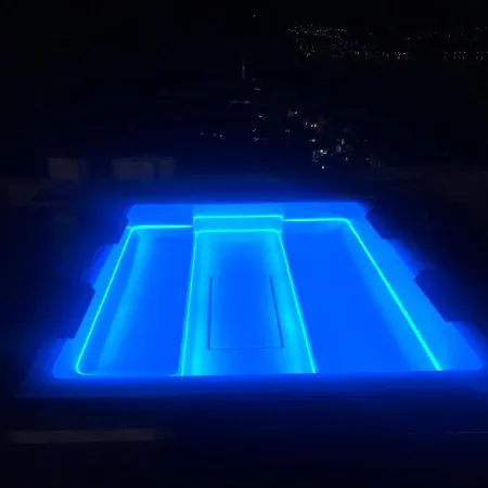 Oda ve Kahvaltı Silvi Piscina Sauna E Hot Tub Perledo