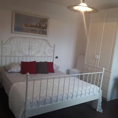 Silvi Piscina Sauna E Hot Tub Отель типа 